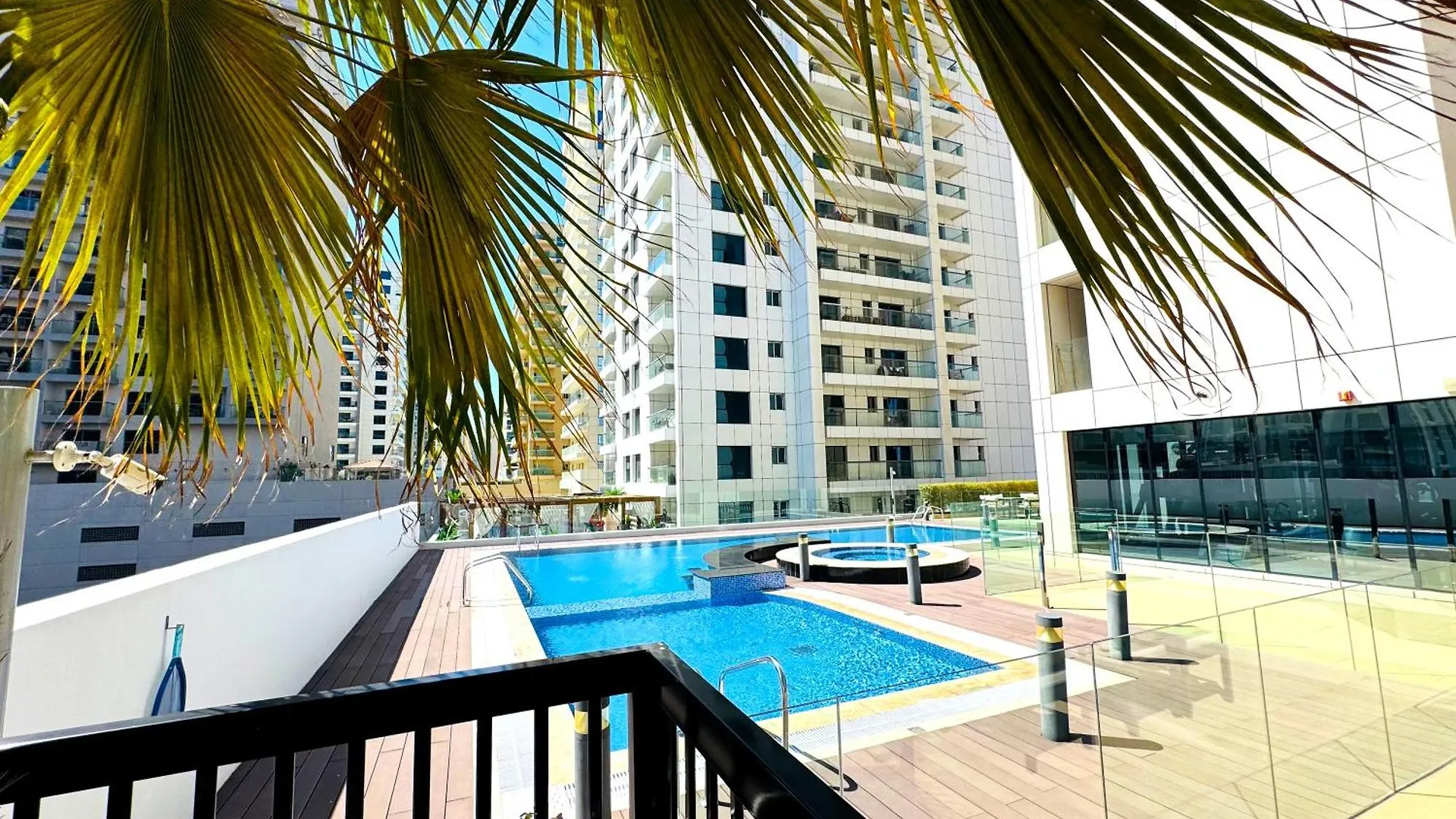Luxrious Hotel Apartment L Jvc L At Milano Giovani Dubai Vereinigte Arabische Emirate