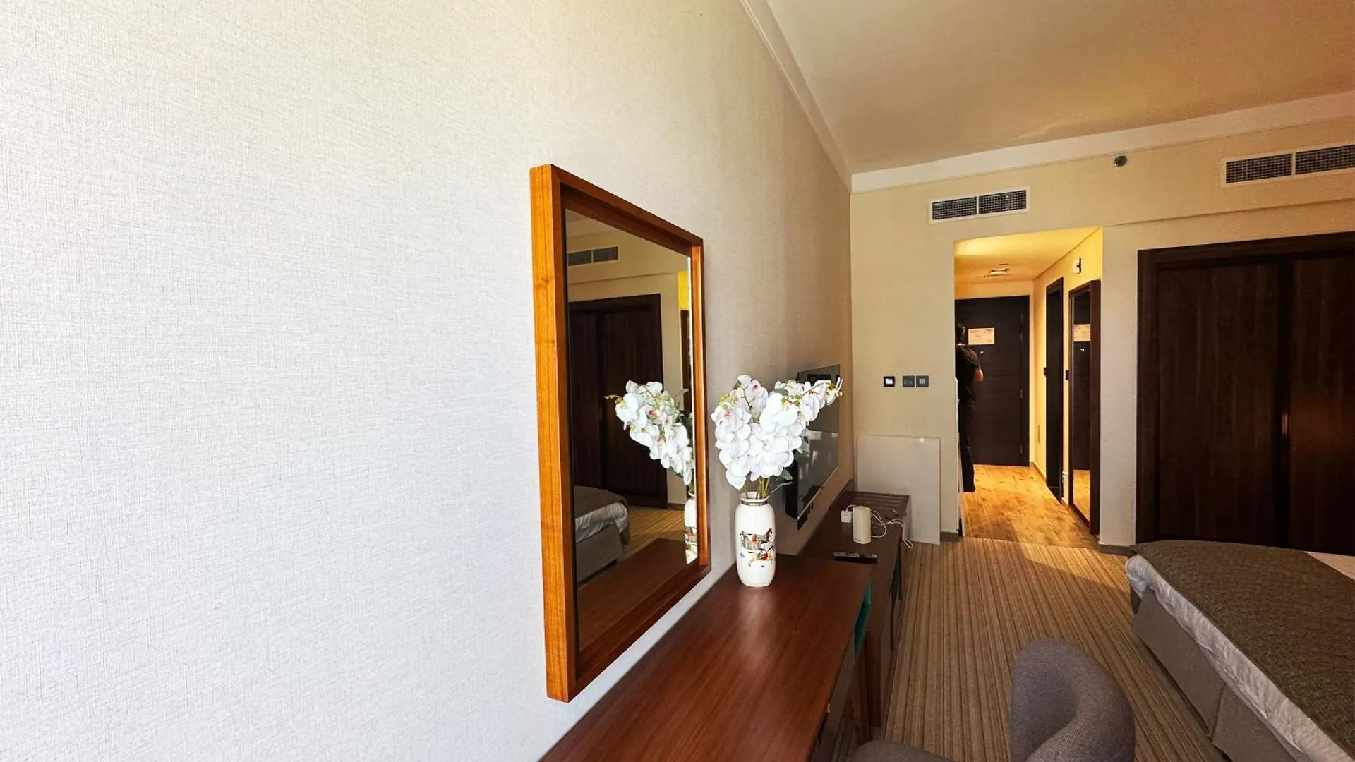 Luxrious Hotel Apartment L Jvc L At Milano Giovani Dubai 0*,